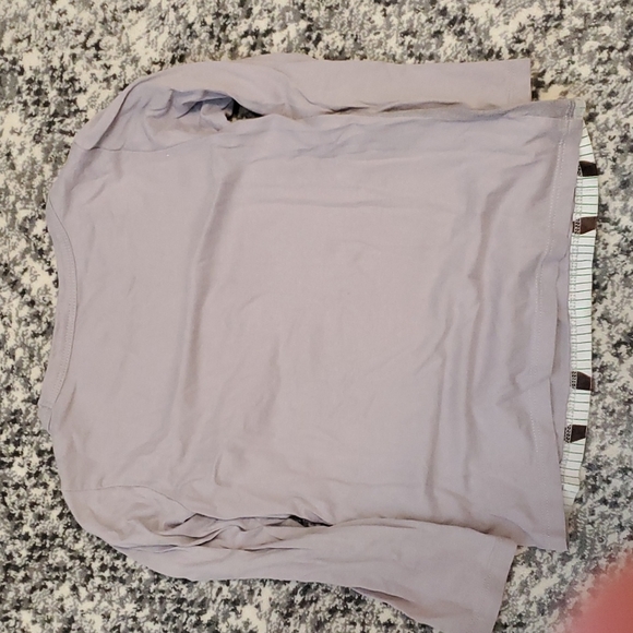 Sierra julian long sleeve top boys size4, adorable and gorgeous - Picture 3 of 3